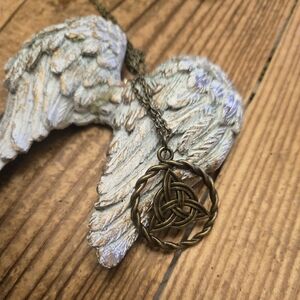 Celtic Knot Pendant Necklace